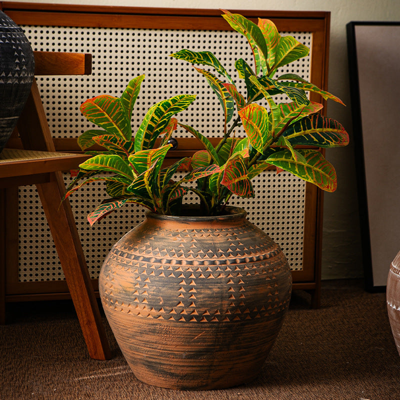 Handmade Decorative Ceramic Vase | Kelmera