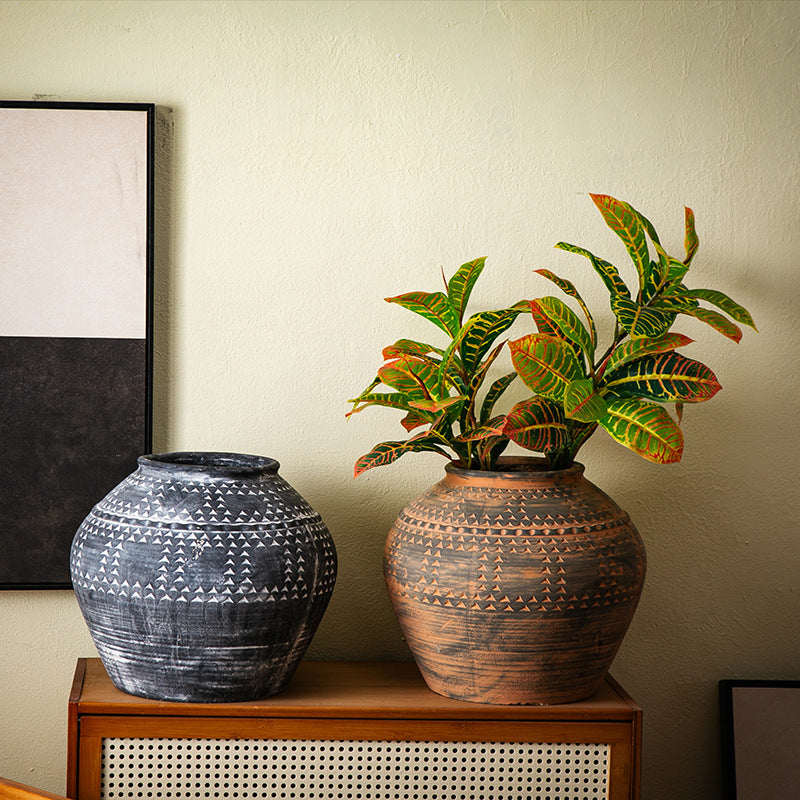 Handmade Decorative Ceramic Vase | Kelmera