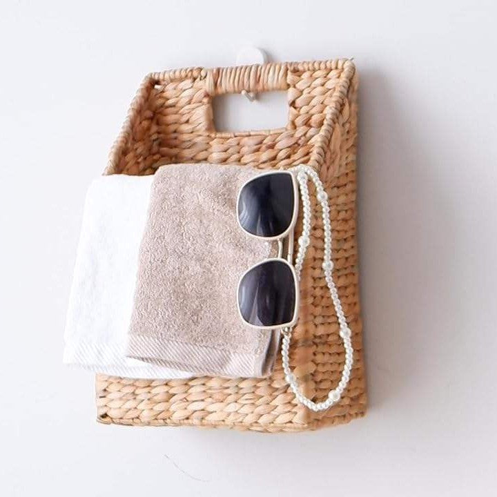 Handwoven Basket Green Beige | Kelmera