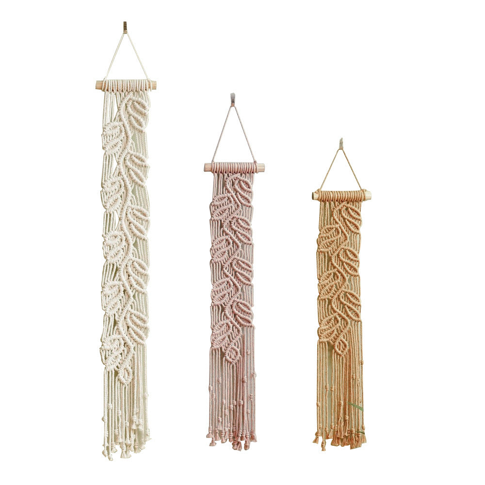 Handwoven Macrame Wall Decoration with Leaf Design | Kelmera