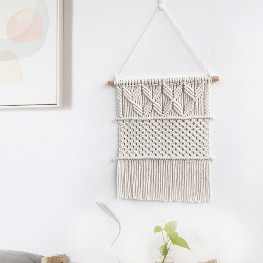 Handwoven Macrame Wall Hanging in Boho Style | Kelmera