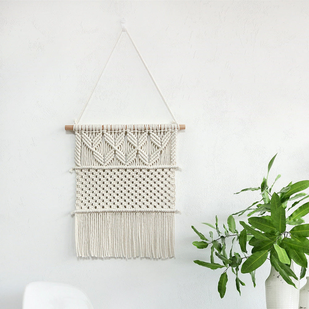 Handwoven Macrame Wall Hanging in Boho Style | Kelmera