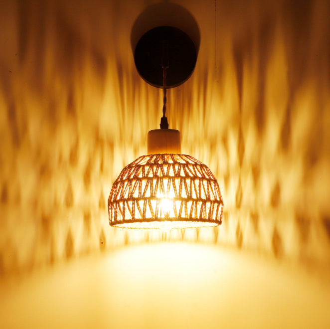 Hanging Light Woven Natural Fiber Wood | Kelmera