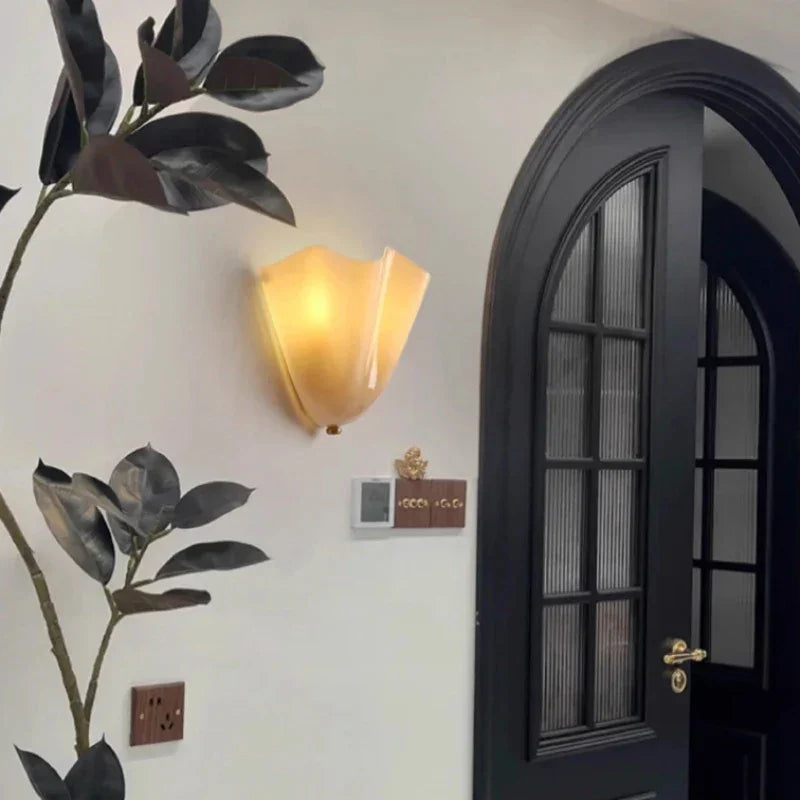 Harsynta Wall Lamp