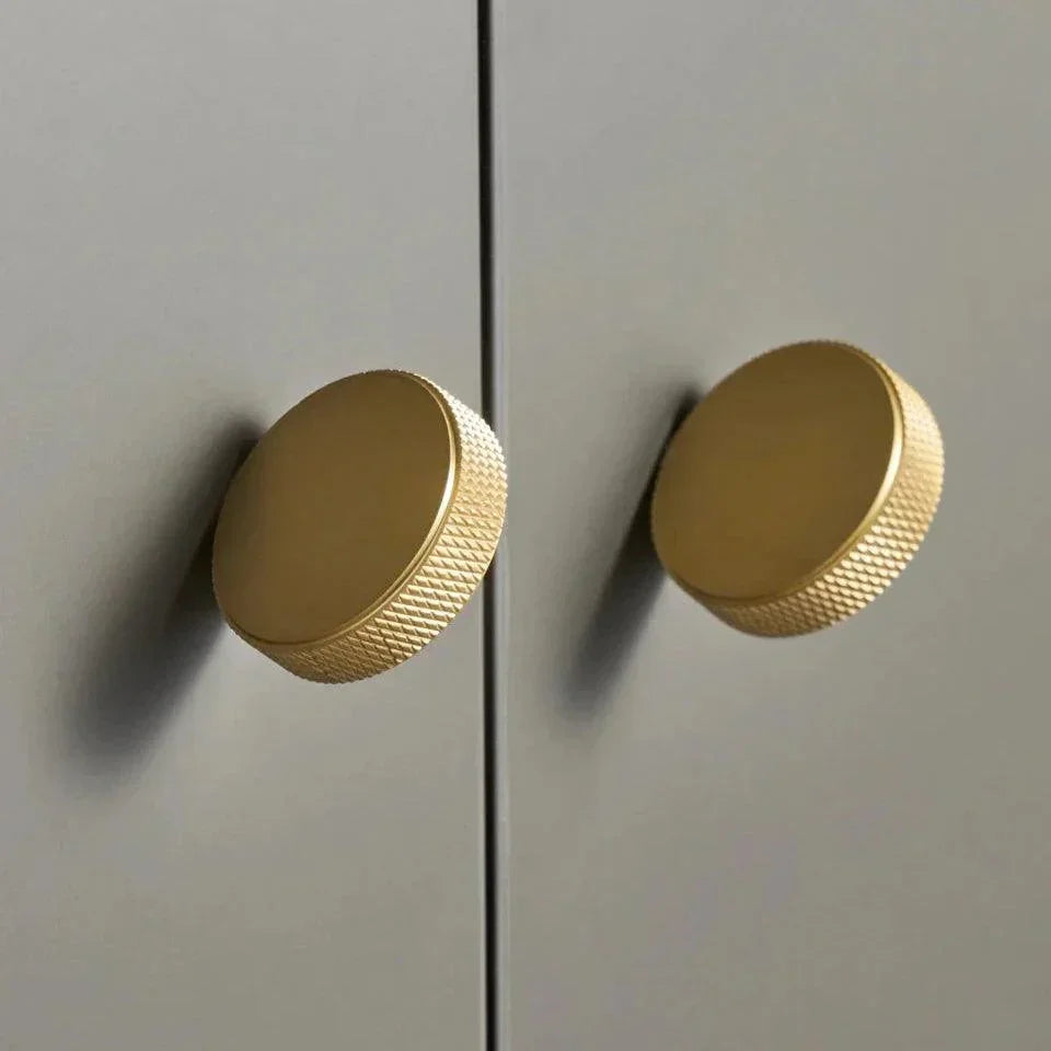 Heaththorpe Brass Cabinet Knob