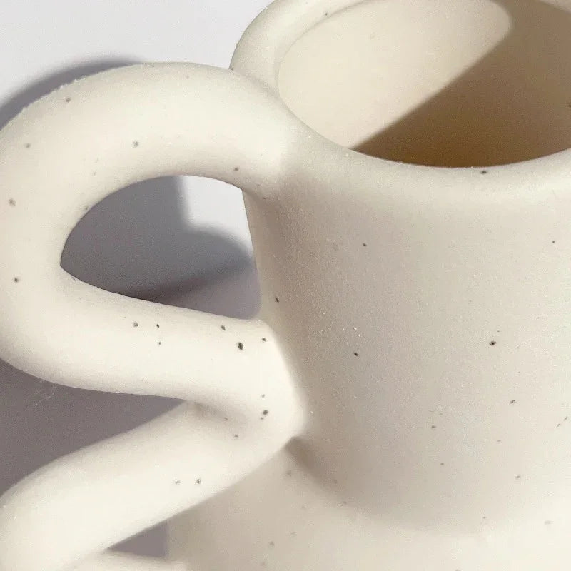 Helnendo Ceramic Vase
