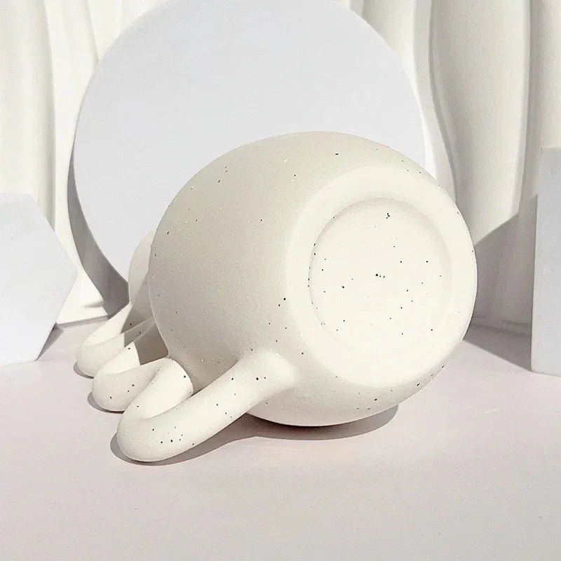 Helnendo Ceramic Vase