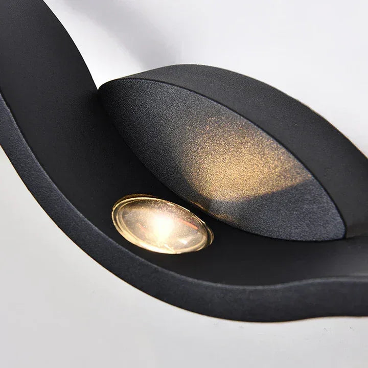 Ilnessa Outdoor Wall Lamp