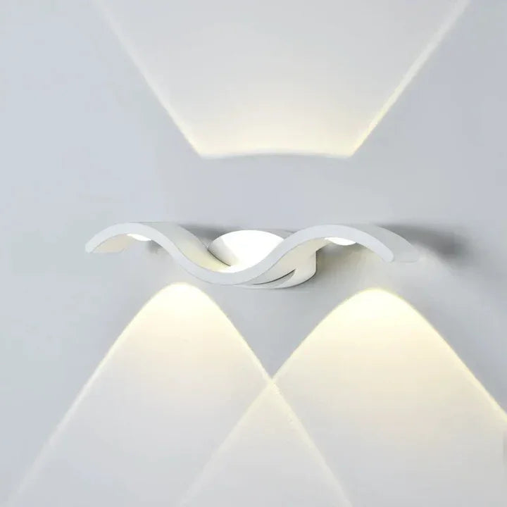 Ilnessa Outdoor Wall Lamp