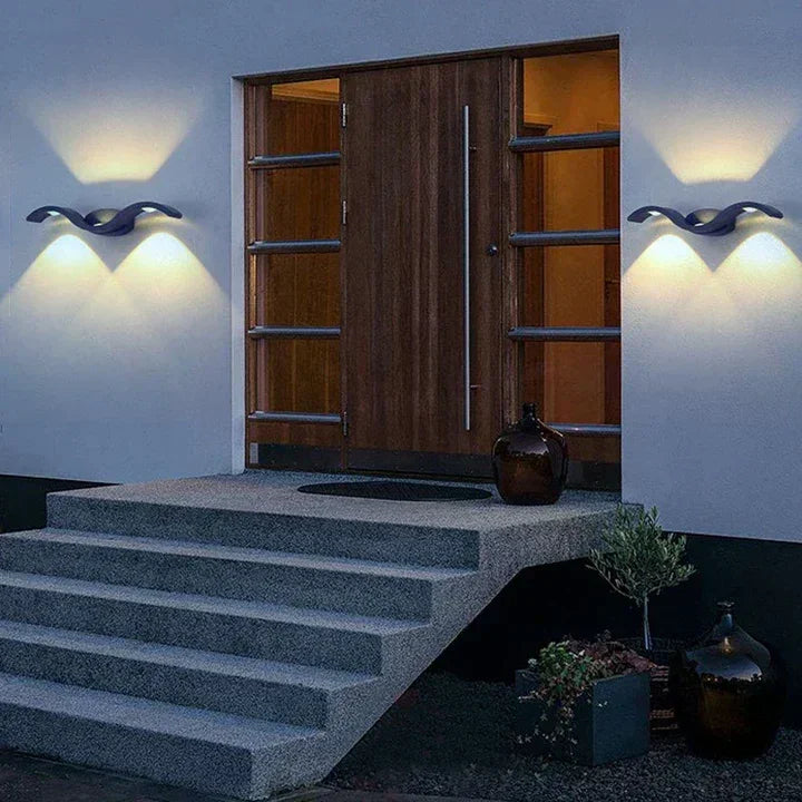 Ilnessa Outdoor Wall Lamp