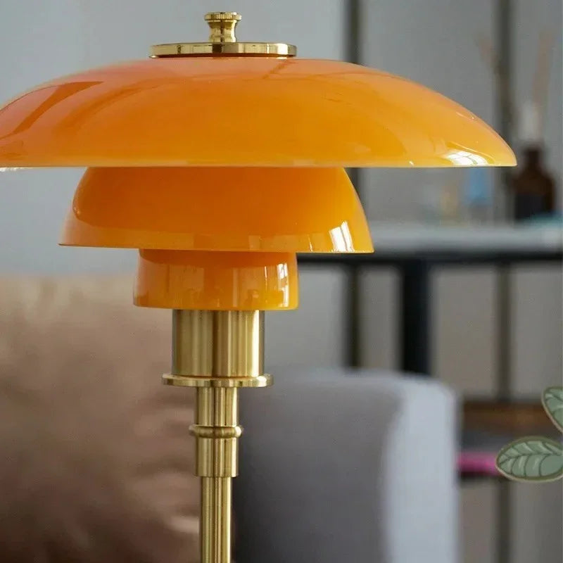Ilnessa Table Lamp