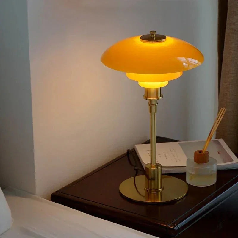 Ilnessa Table Lamp