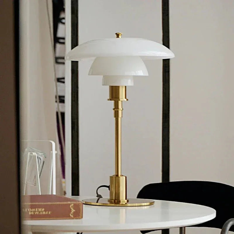 Ilnessa Table Lamp