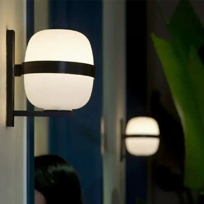 Ilnessa Wall Light