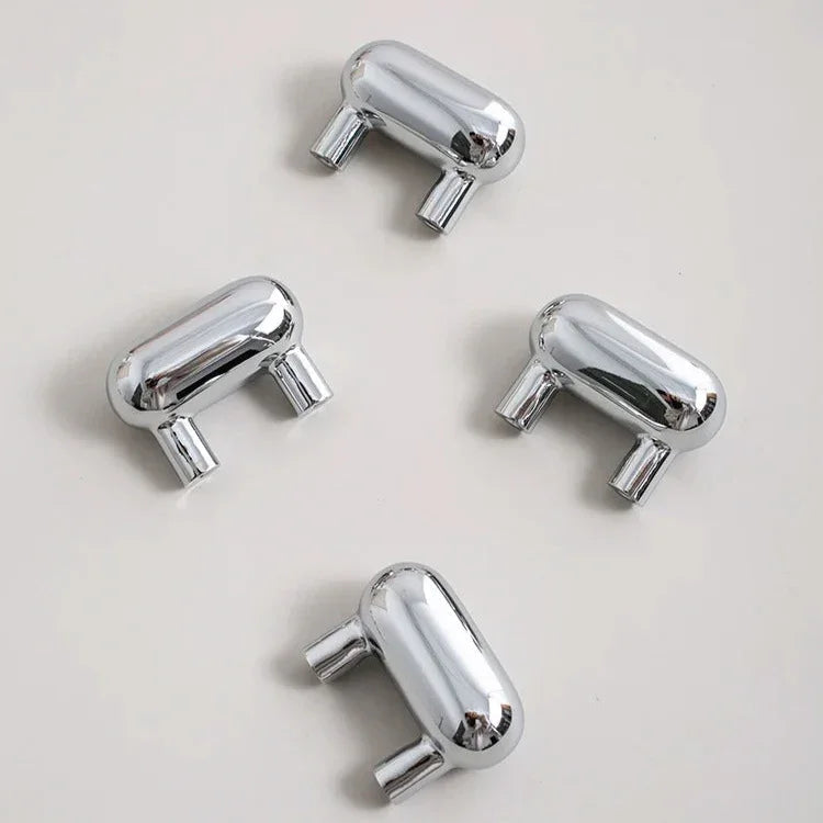 Invirra Brass Cabinet Handle
