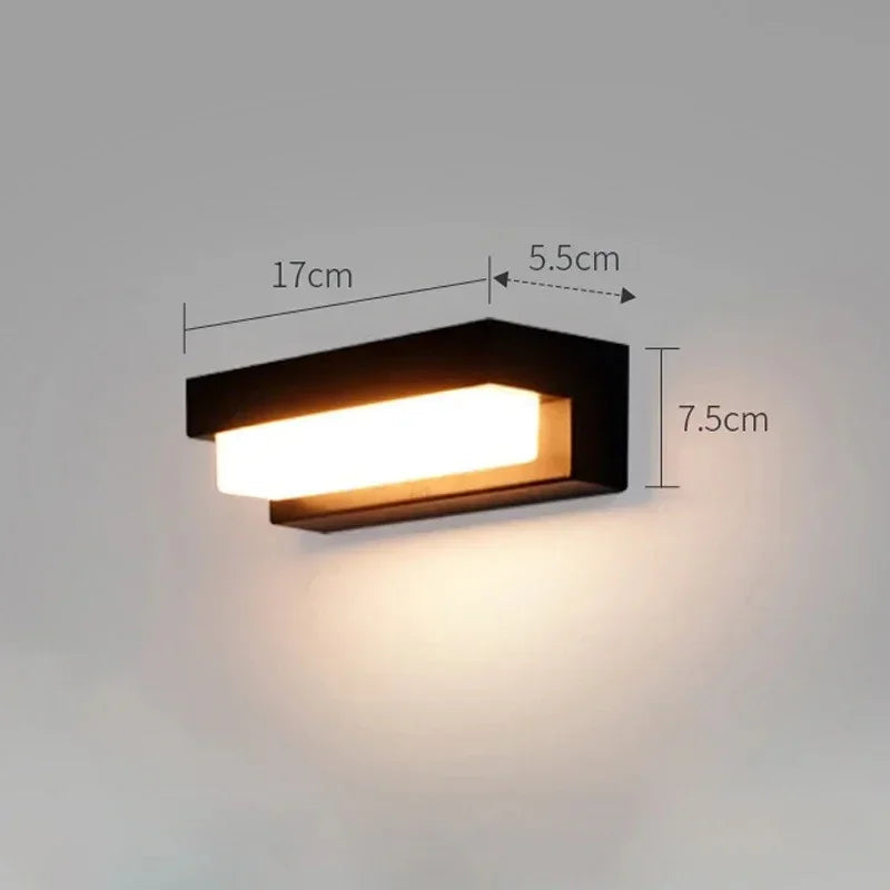 Jalbeda Solar Outdoor Wall Lamp