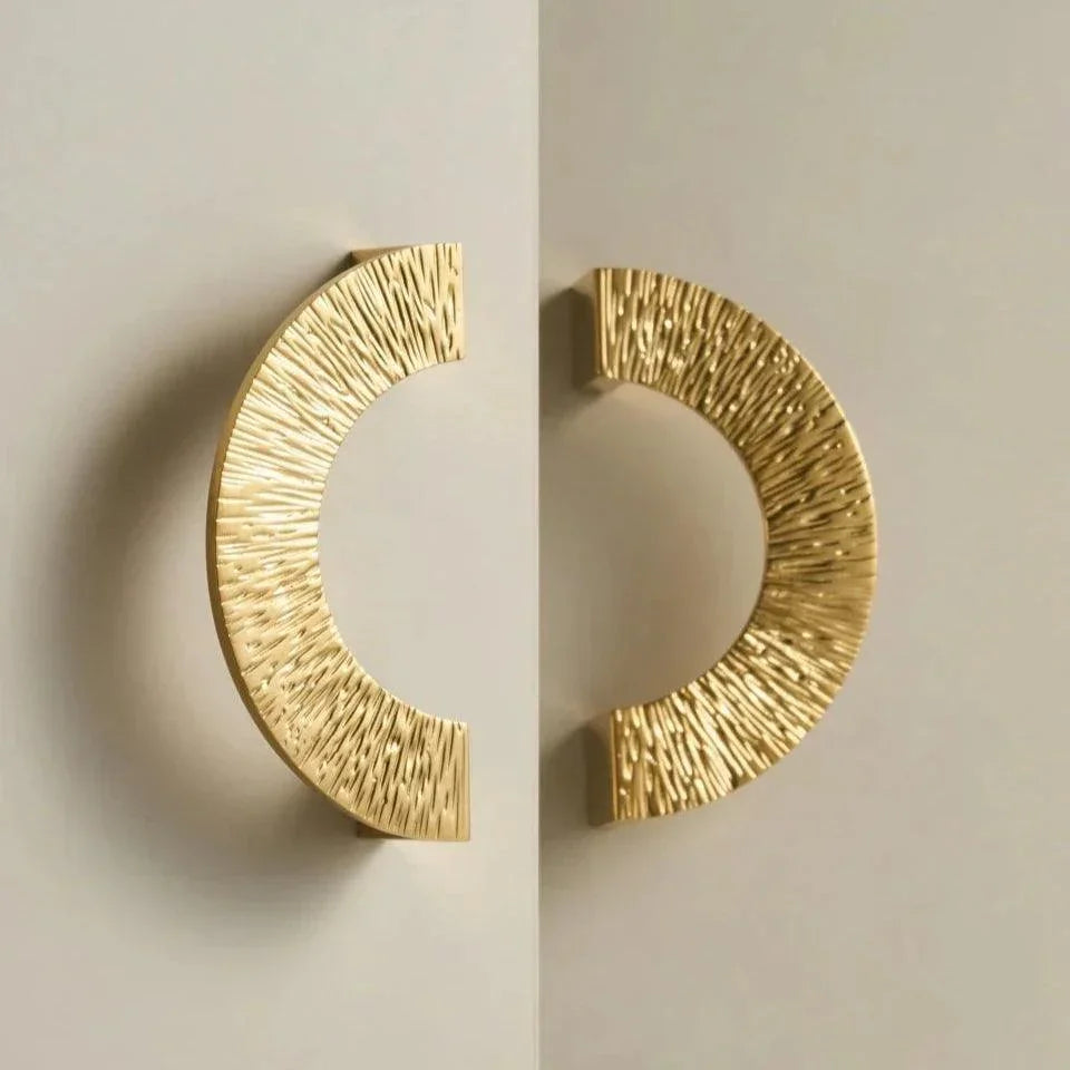 Jaldeno Brass Knobs
