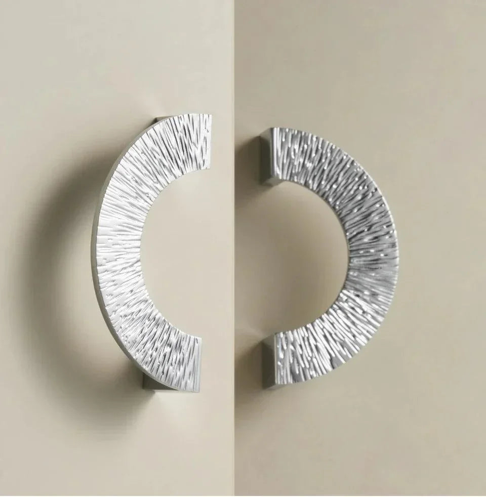 Jaldeno Brass Knobs