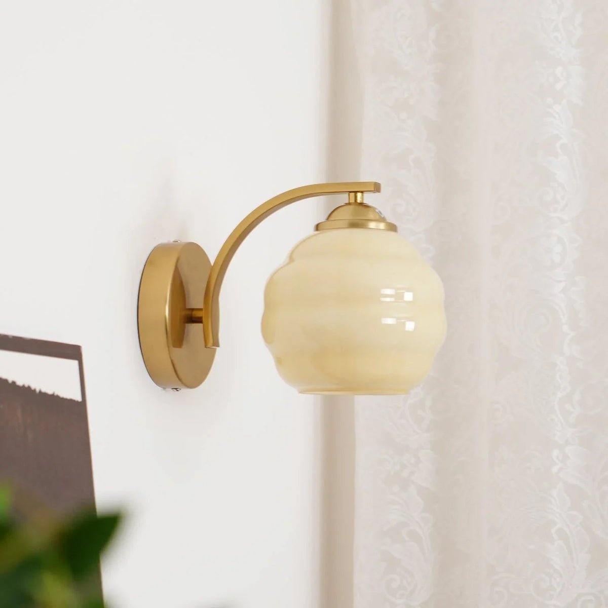 Jalmesa Art Deco Wall Fixture