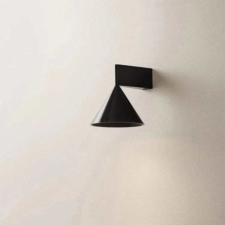 Jalndorra Wall Lamp