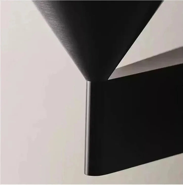 Jalndorra Wall Lamp