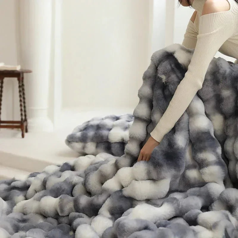 Jalsura Polyester Faux Fur Blanket