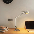 Jorndunda Table Lamp