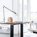 Jorndunda Table Lamp