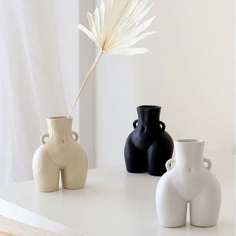 Jorsoda Sculpture Vase