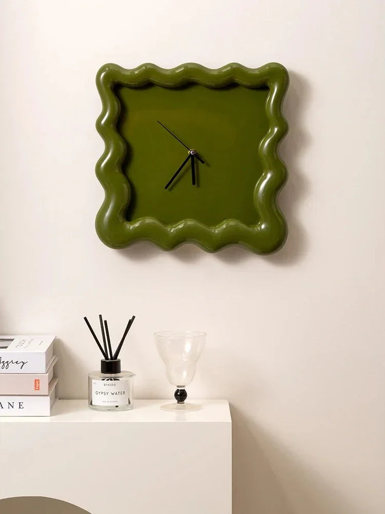 Jorsoda Wall Clock