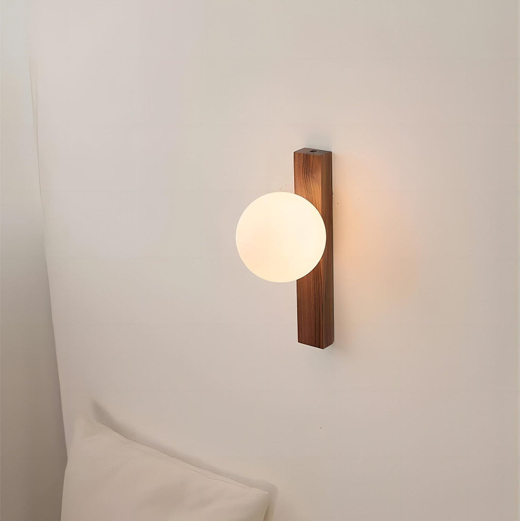 Kalstessa Wall Lamp