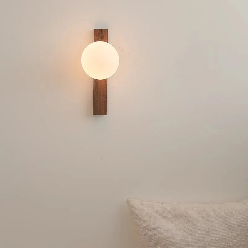 Kalstessa Wall Lamp