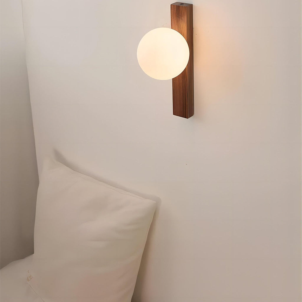 Kalstessa Wall Lamp