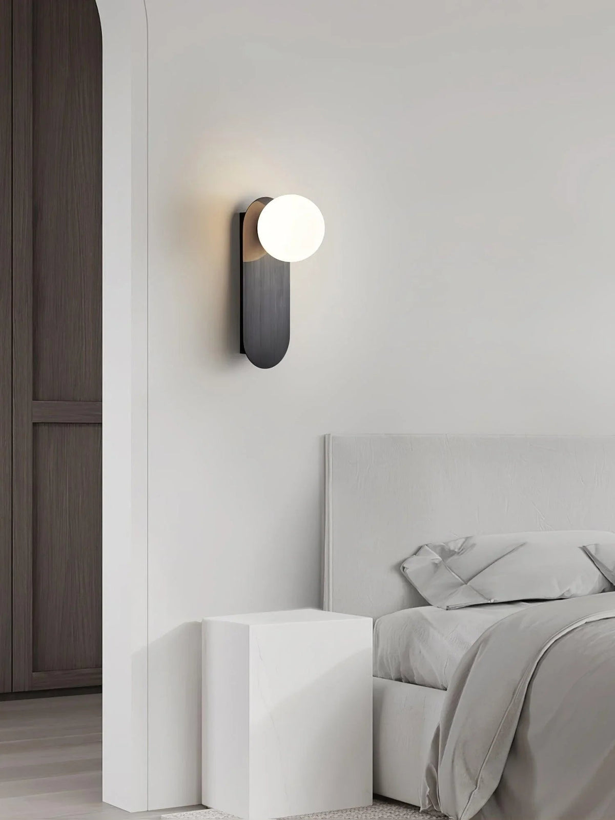 Kerfura Globe Wall Sconce