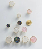 Kernarno Brass Knobs