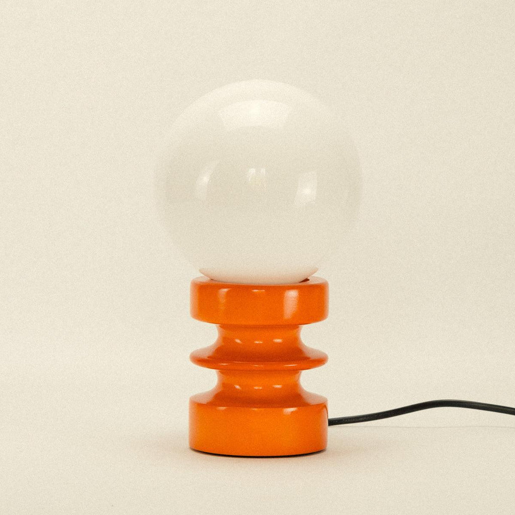 Kerstorra Table Lamp
