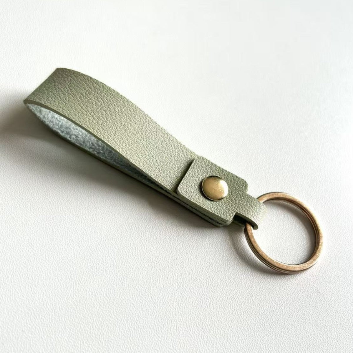 Keychain Holder Grey Pink | Kelmera