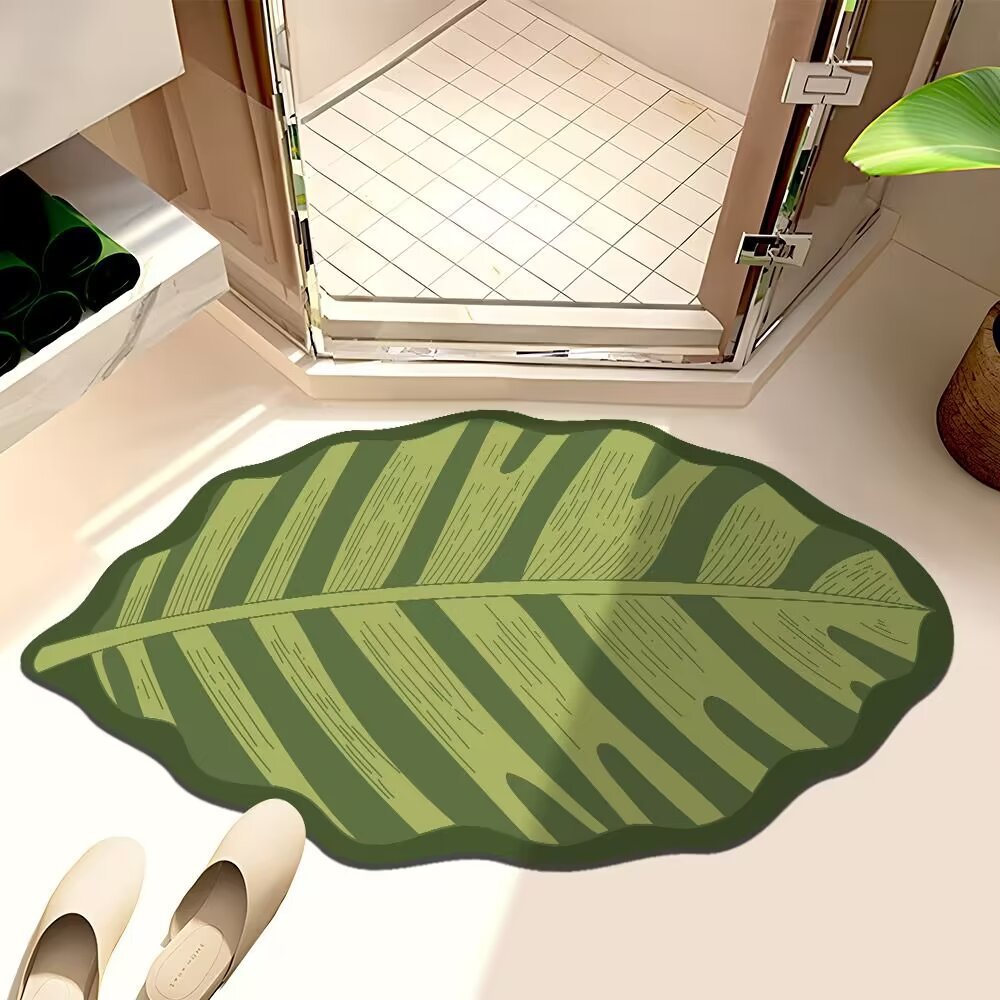 Leaf-Shaped Bath Mat | Kelmera