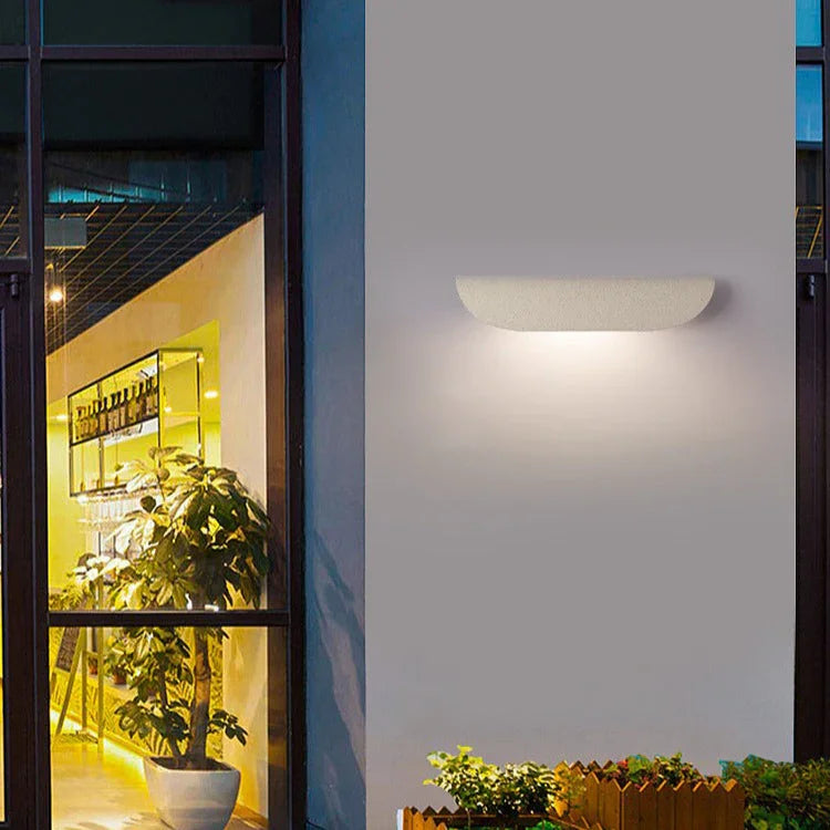 Lorbosa Outdoor Wall Lamp