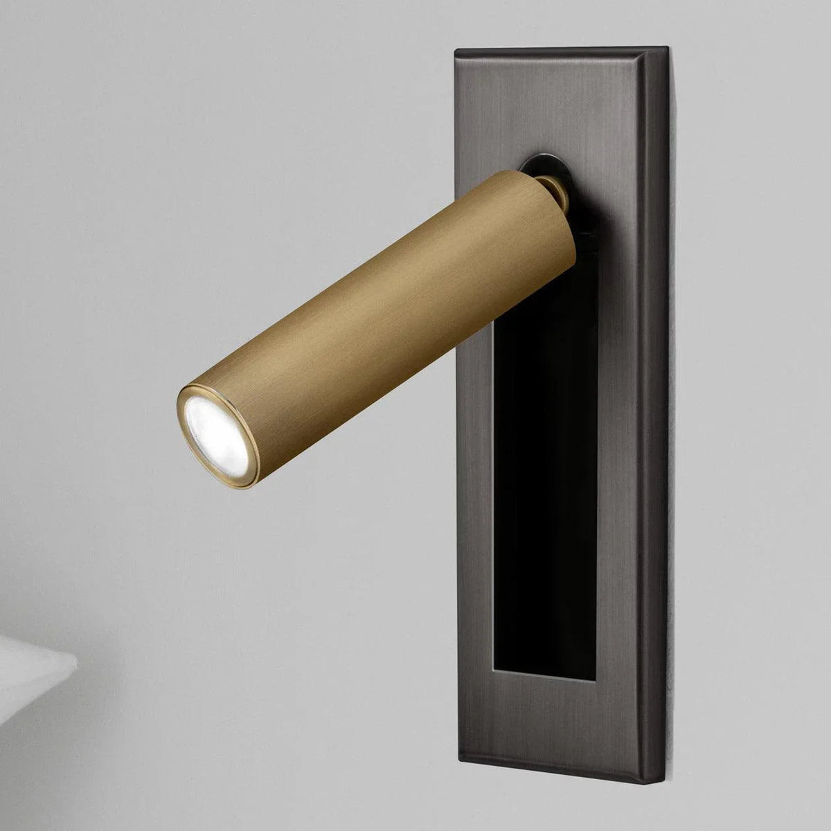 Lordella Mount Sconce