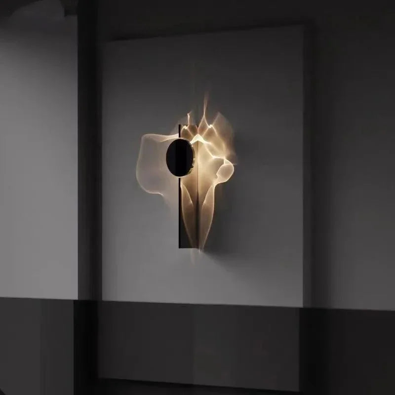 Lornando Wall Lamp
