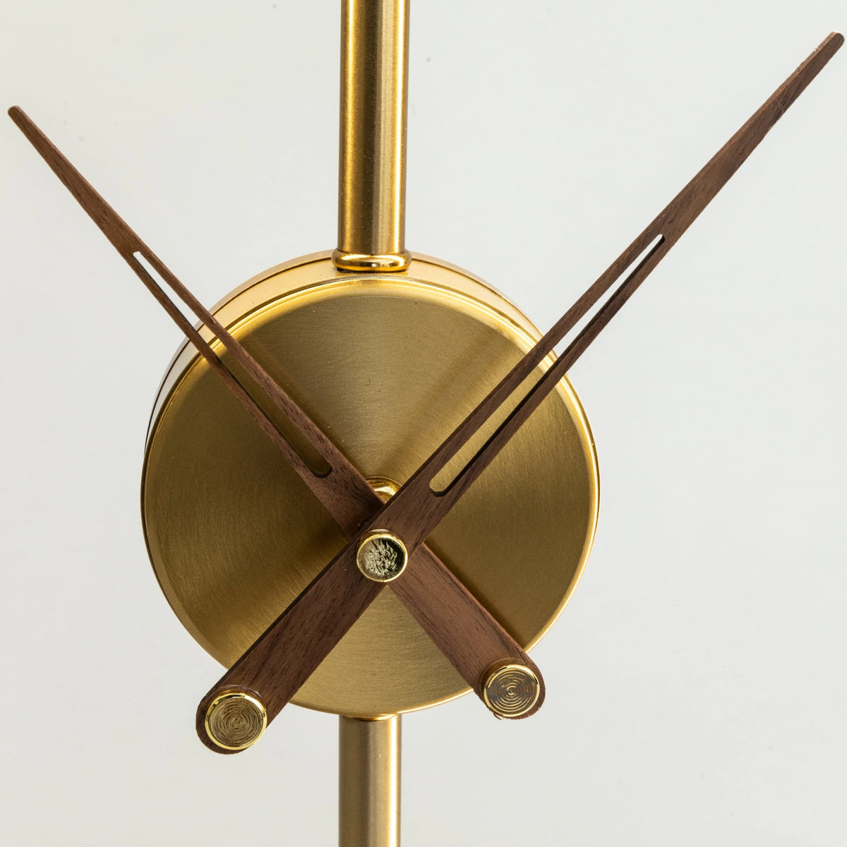 Lortia Clock Lamp (Wireless Charging)