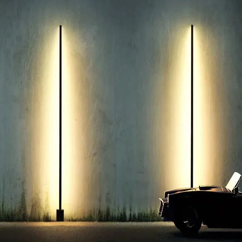 Loule LED Lawn Light