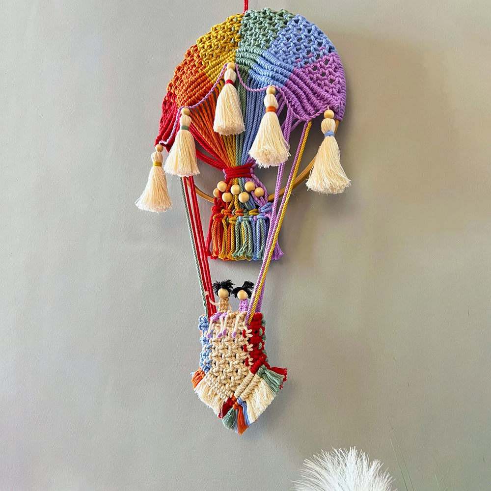 Macrame Decoration in Hot Air Balloon Design | Kelmera