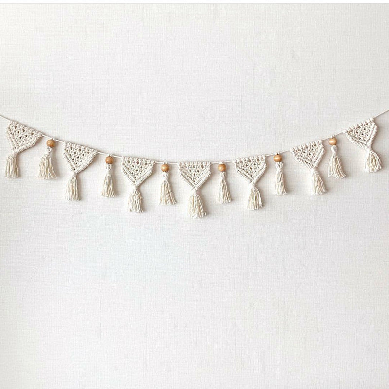 Macrame Decorative Wall Garland | Kelmera