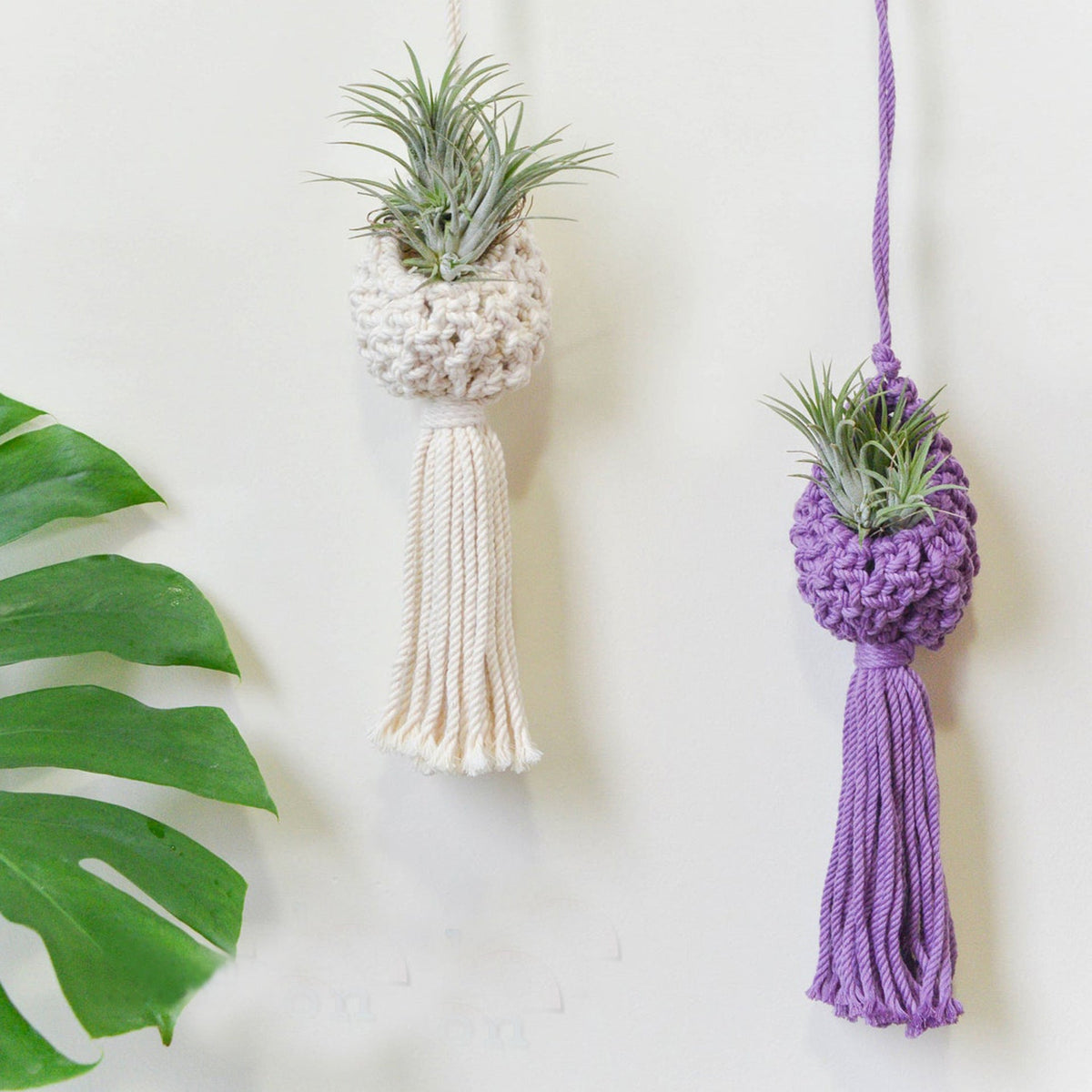 Macrame Hanging Plant Holder with Decorative Tassel | Kelmera