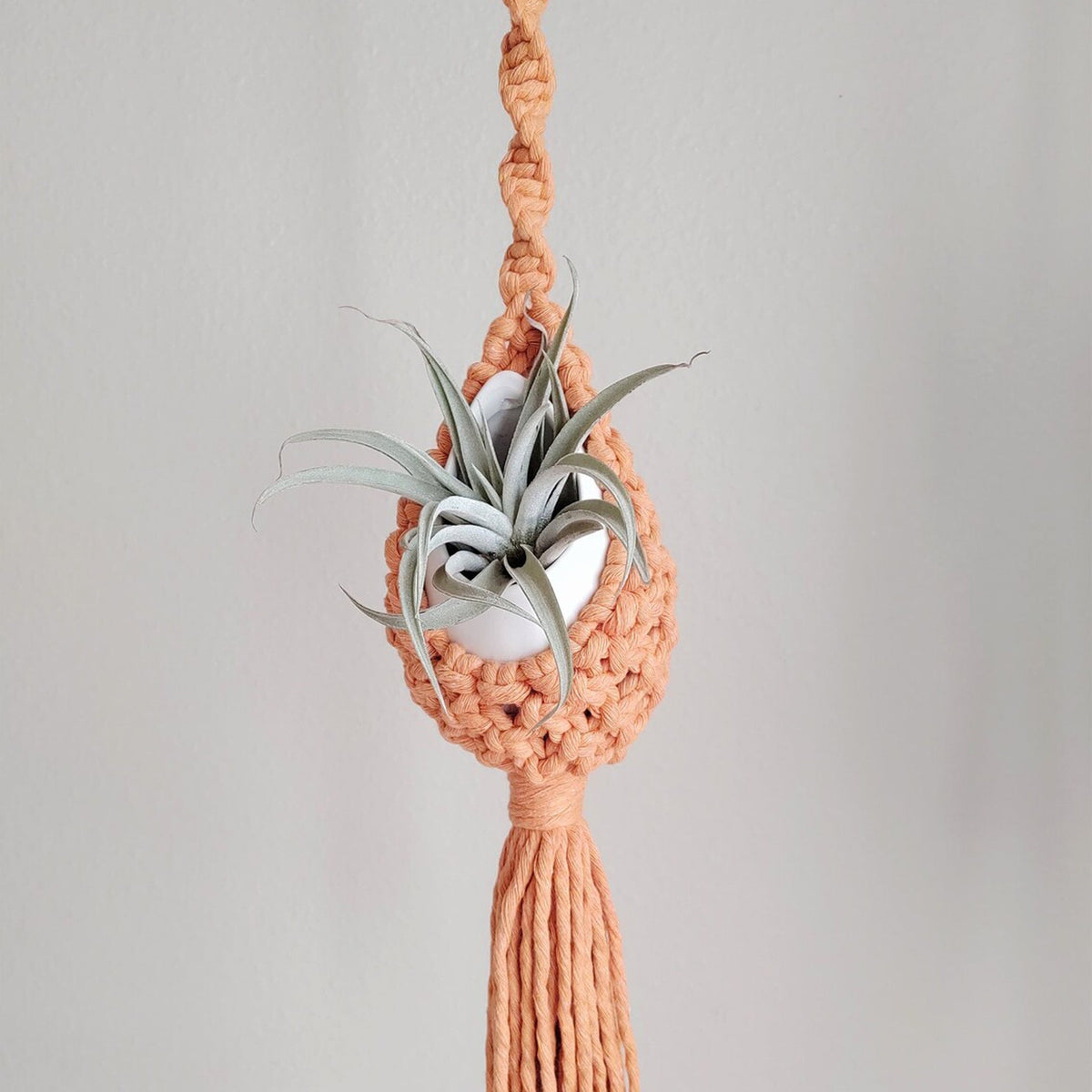 Macrame Hanging Planter Holder | Kelmera