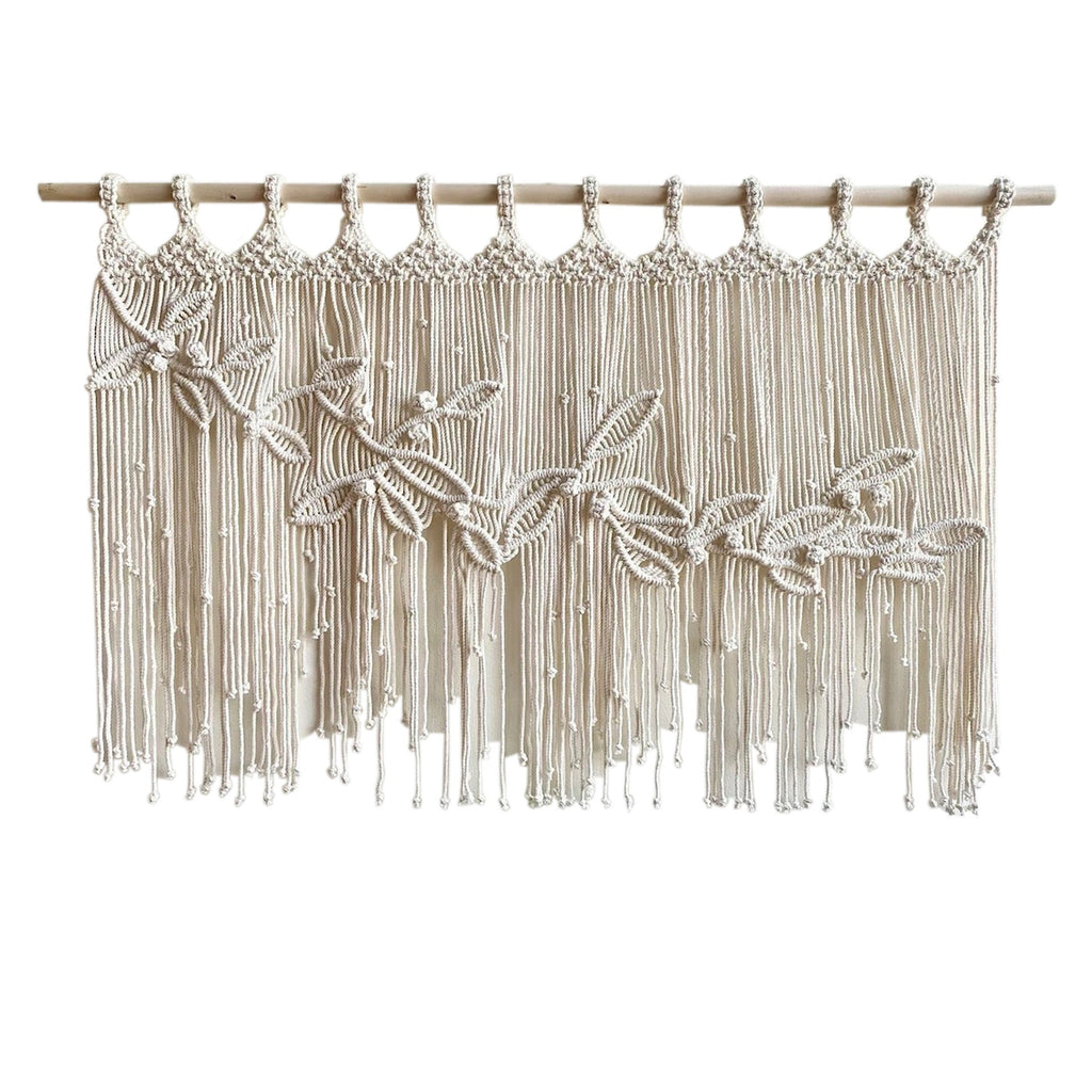 Macrame Leaf Wall Tapestry with Decorative Fringes | Kelmera