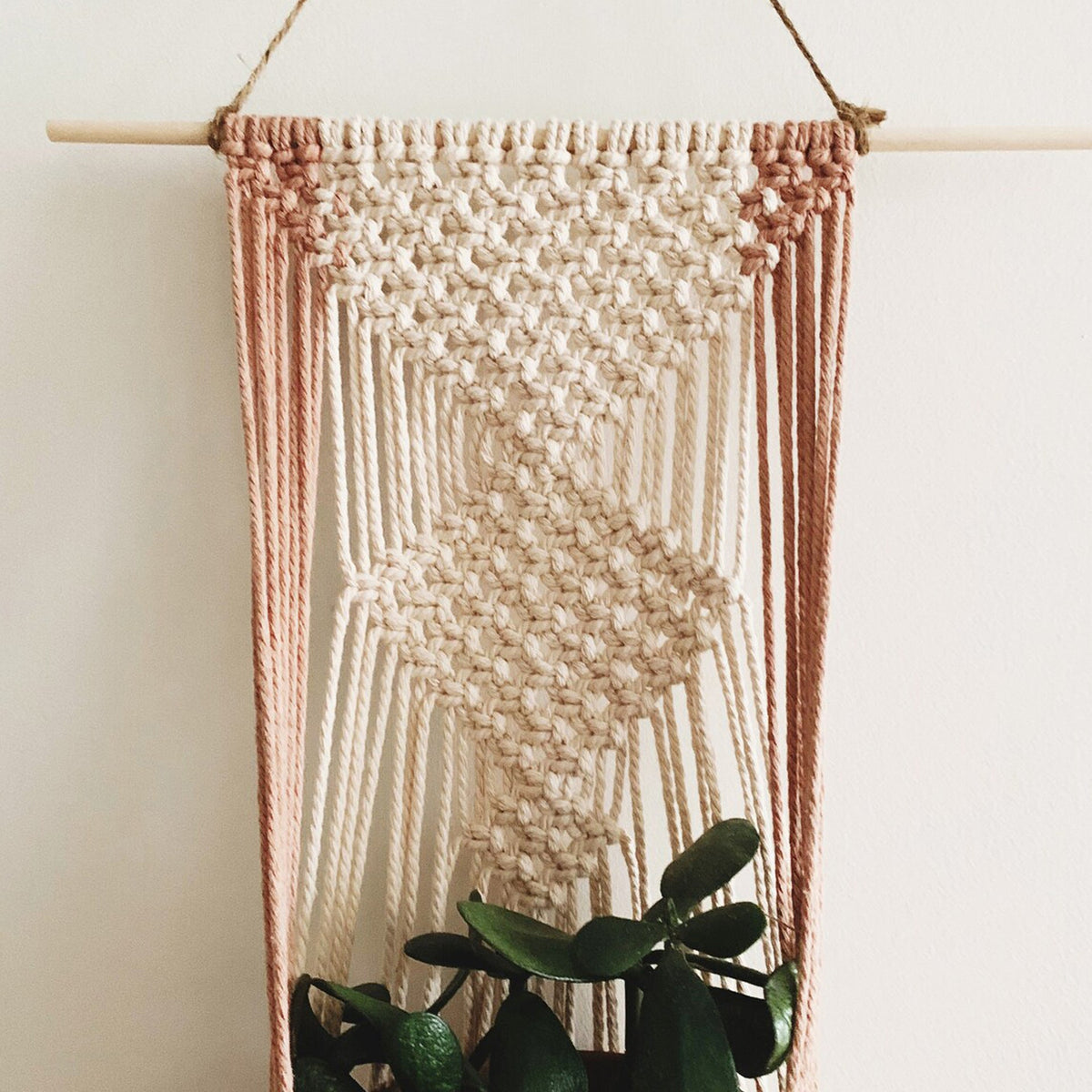 Macrame Plant Hanger Khaki Black | Kelmera