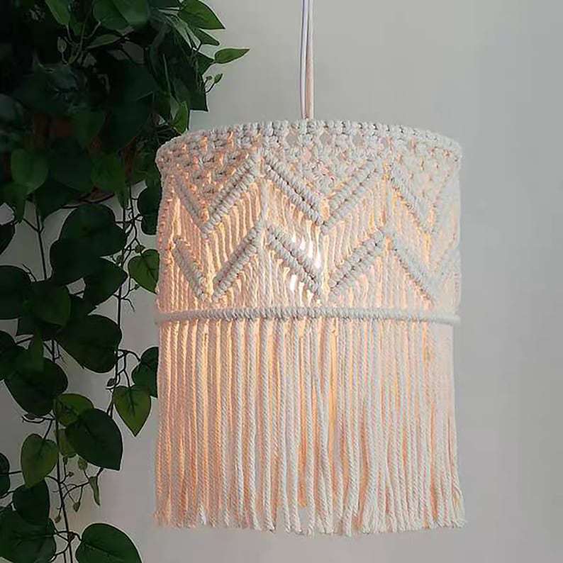 Macrame Plant Hanger with Decorative Fringes | Kelmera
